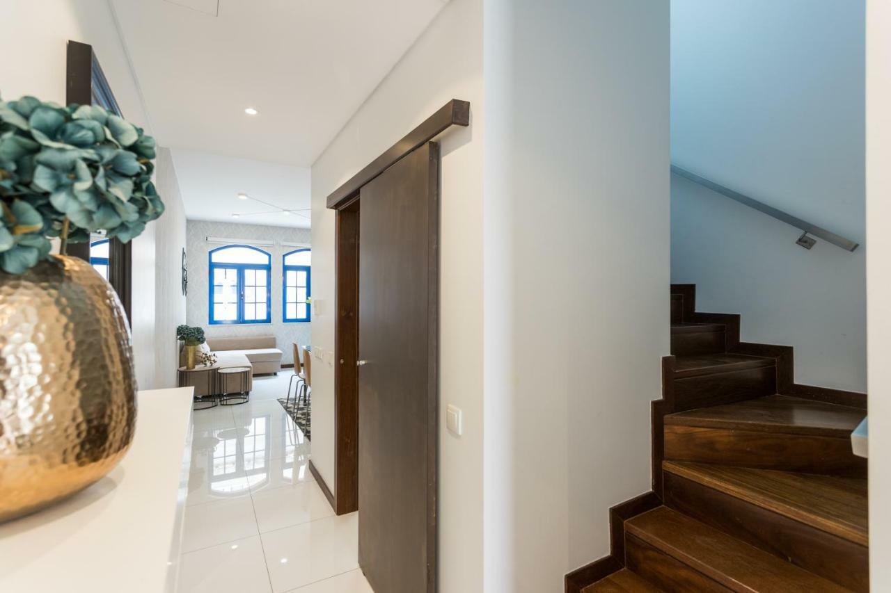 Rossio Penthouse Three-Bedroom Apartment W/ River View And Parking - By Lu Holidays Lisboa Eksteriør billede
