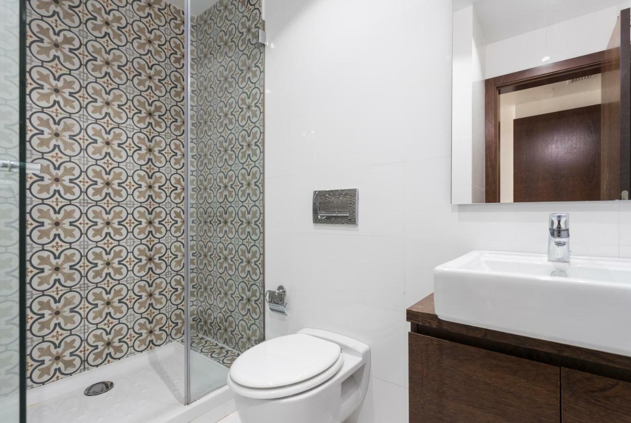 Rossio Penthouse Three-Bedroom Apartment W/ River View And Parking - By Lu Holidays Lisboa Eksteriør billede