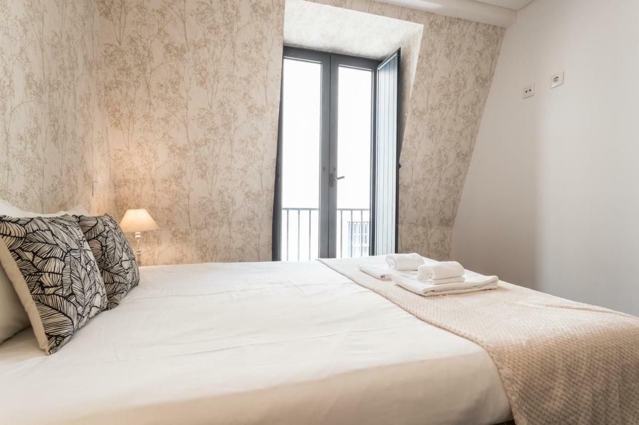 Rossio Penthouse Three-Bedroom Apartment W/ River View And Parking - By Lu Holidays Lisboa Eksteriør billede