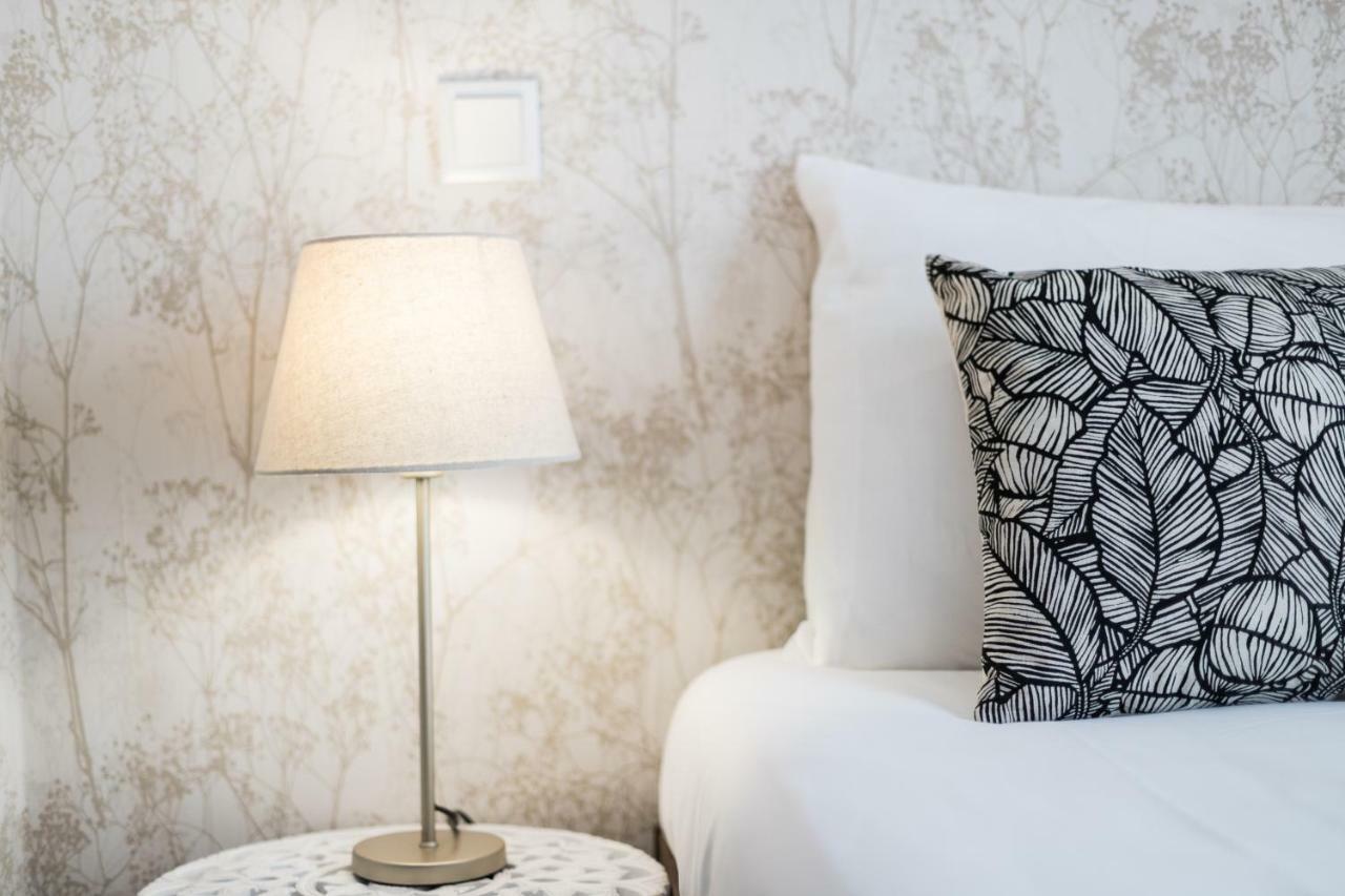 Rossio Penthouse Three-Bedroom Apartment W/ River View And Parking - By Lu Holidays Lisboa Eksteriør billede